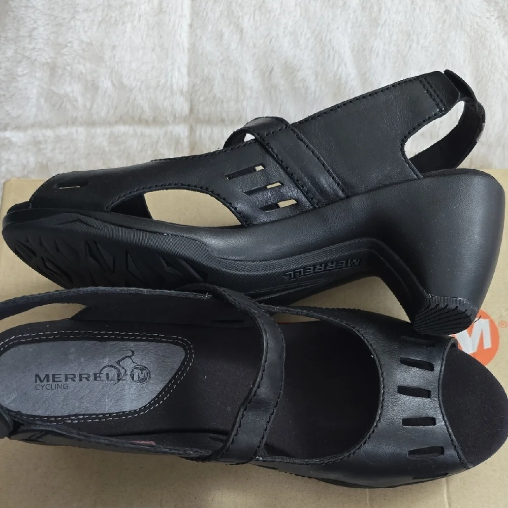 Merrell Women's Black Heeled Sandals